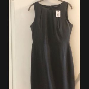 Tahari Dress NWT Sz 8 Alina Dress Grey Sle…